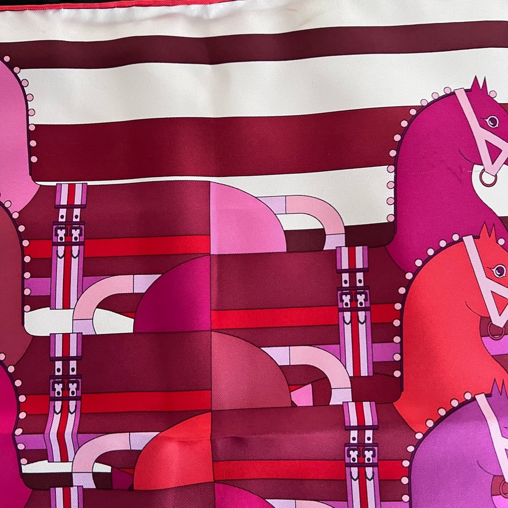 Hermès Paris silk scarf (approx. 16” x 16”). - Picture 8 of 13